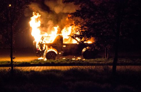 Nocny pożar samochodu w Szopienicach