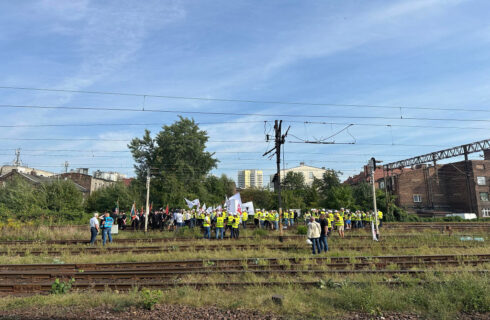 Ruch kolejowy w Katowicach został przywrócony