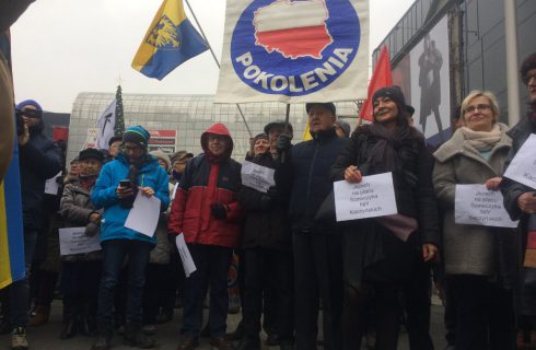 Platforma Obywatelska zorganizowała protest na placu Wilhelma Szewczyka