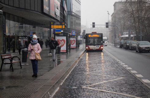 Nowe metrolinie autobusowe. Sosnowiec zapowiada likwidację „osiemsetek” do Katowic