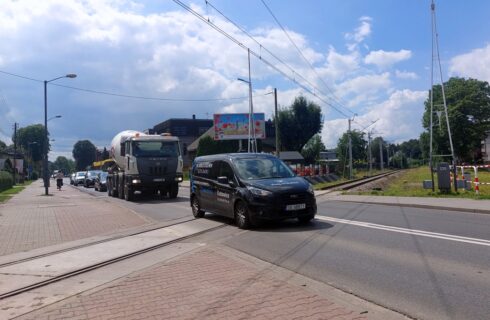 Po roku rowerzysta zgłosił się do prokuratury i twierdzi, że został potrącony przez autobus komunikacji miejskiej