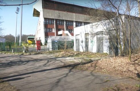 Morderstwo przy stadionie GKS Katowice. Zabójca zadał dziennikarzowi 50 ciosów nożem