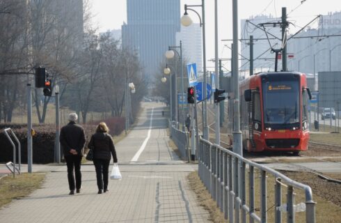 Trwa modernizacja torowiska w Katowicach. Szykują się duże utrudnienia dla pasażerów