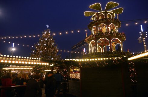 Kończy się Jarmark Bożonarodzeniowy na katowickim Rynku