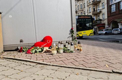 Kierowca autobusu, który na ul. Mickiewicza przejechał 19-latkę, kolejne trzy miesiące spędzi w areszcie