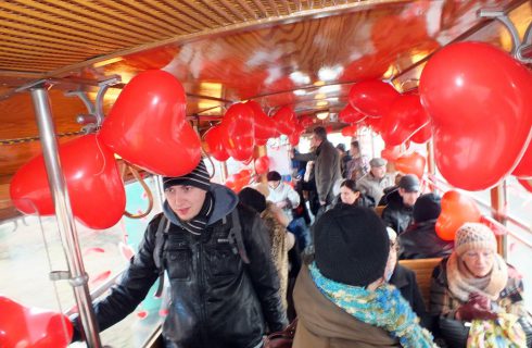 Tramwaj dla zakochanych na ulicach Katowic