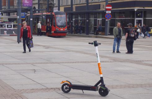 W Katowicach można już wypożyczać hulajnogi elektryczne