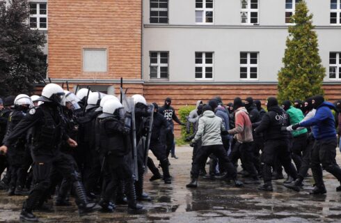 Policja na Śląsku zapowiada dalszą walkę z pseudokibicami